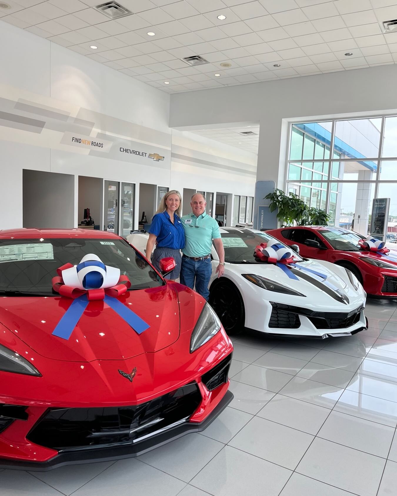 Thank you Ancira Chevrolet!!! American made bows for American made cars. Wow! Go see Darryl and his team for one of these beautiful Corvettes! 🇺🇸#ancirawintonchevrolet