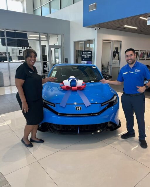 Hill Country Honda is Labor Day ready! If you need a Honda in Central South TX go see Jaime and his team!! #hillcountryhonda #360_impressions #mycarbows #laborday