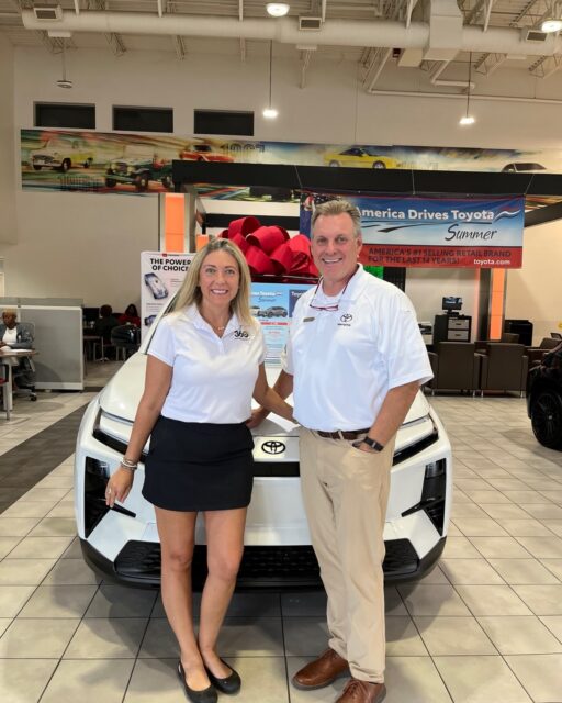 Thank you Principle Toyota of Memphis for your luxury bow orders! It was SO fun to piggy back this bow delivery with our Nashville project so we could meet in person! If you need a Toyota in the Memphis area go see Todd and his awesome team! Thank you Tennessee! 🎀